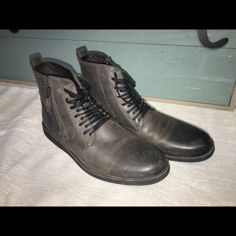 John Varvatos Barrett Side Zip Boot